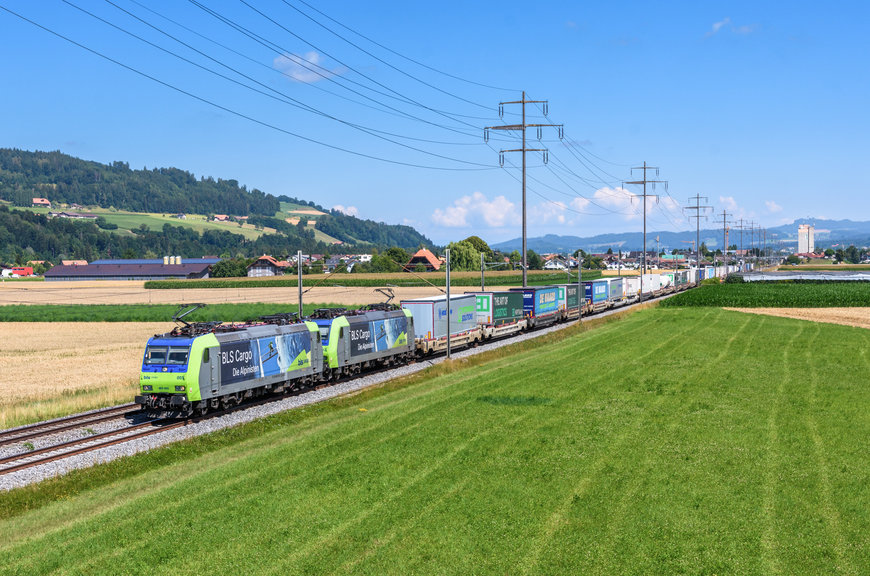 CargoBeamer amplia il proprio network intermodale collegando Bari a Domodossola e Kaldenkirchen